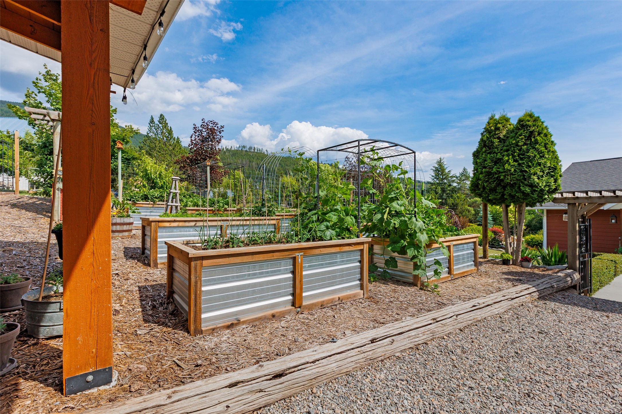 850 Packing Shed Road, Creston, BC