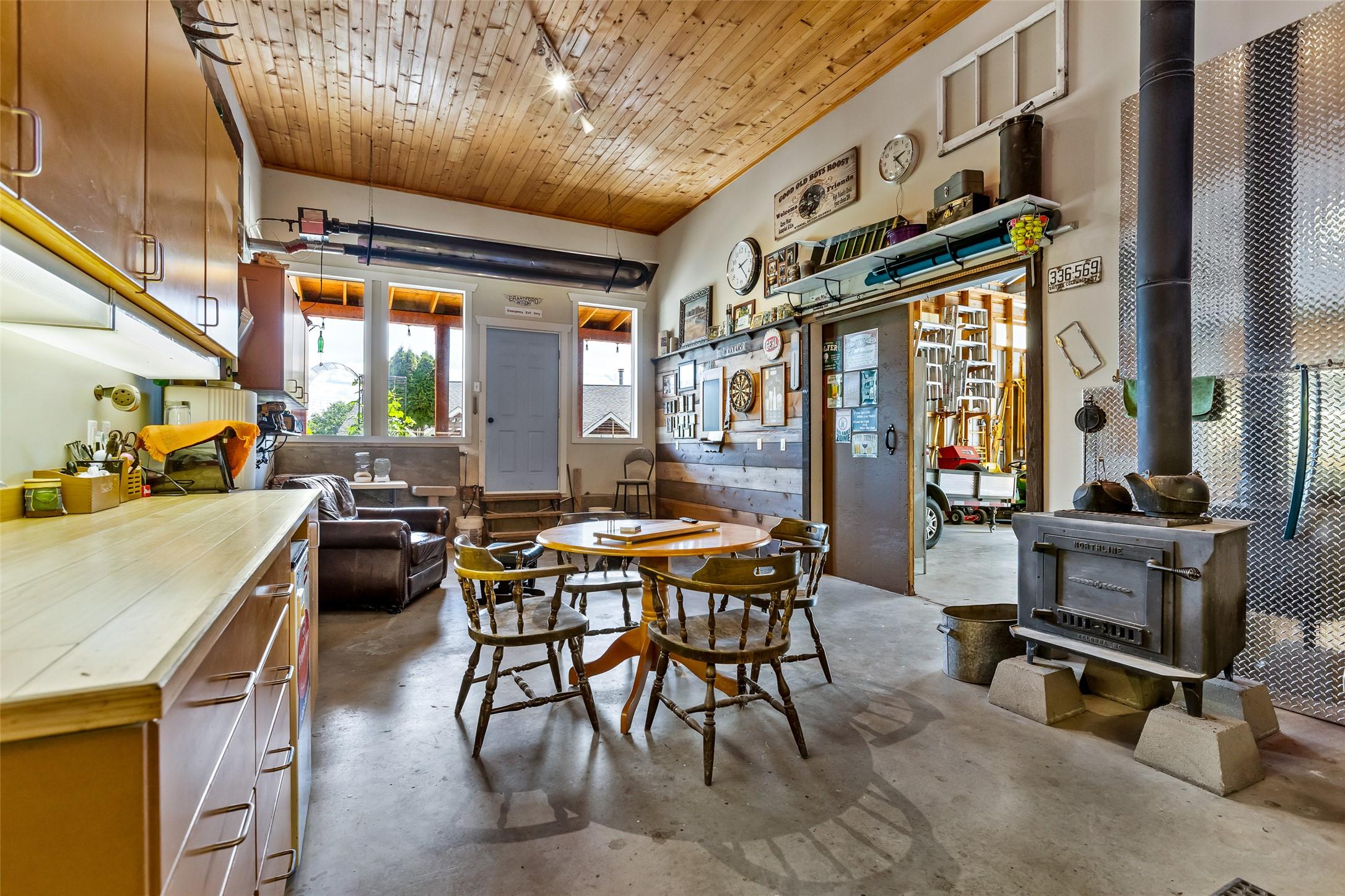 850 Packing Shed Road, Creston, BC