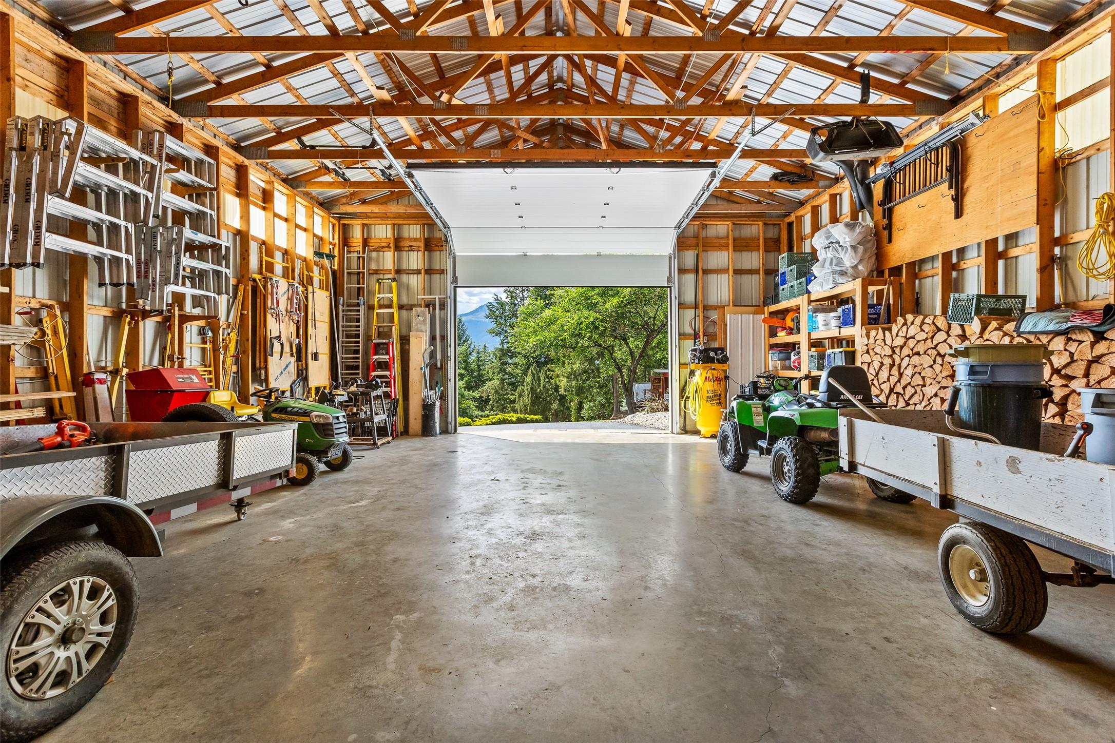 850 Packing Shed Road, Creston, BC