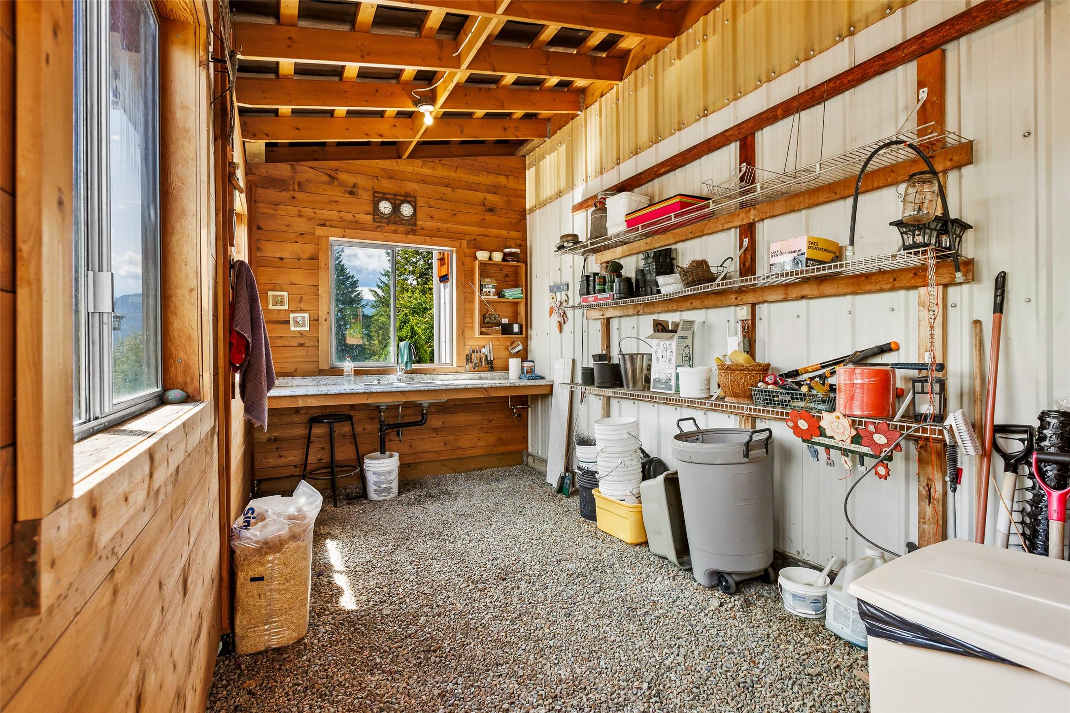 850 Packing Shed Road, Creston, BC
