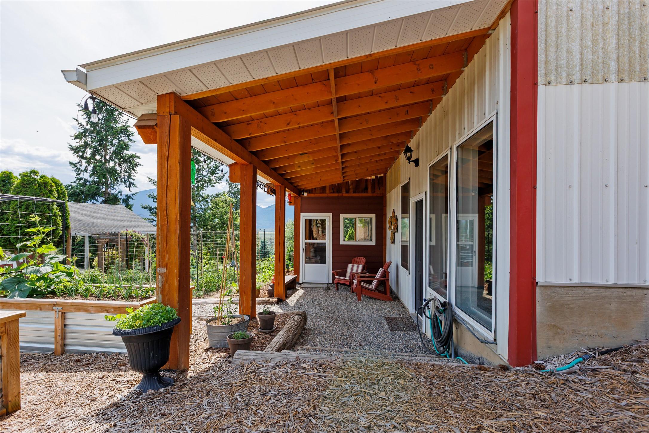 850 Packing Shed Road, Creston, BC