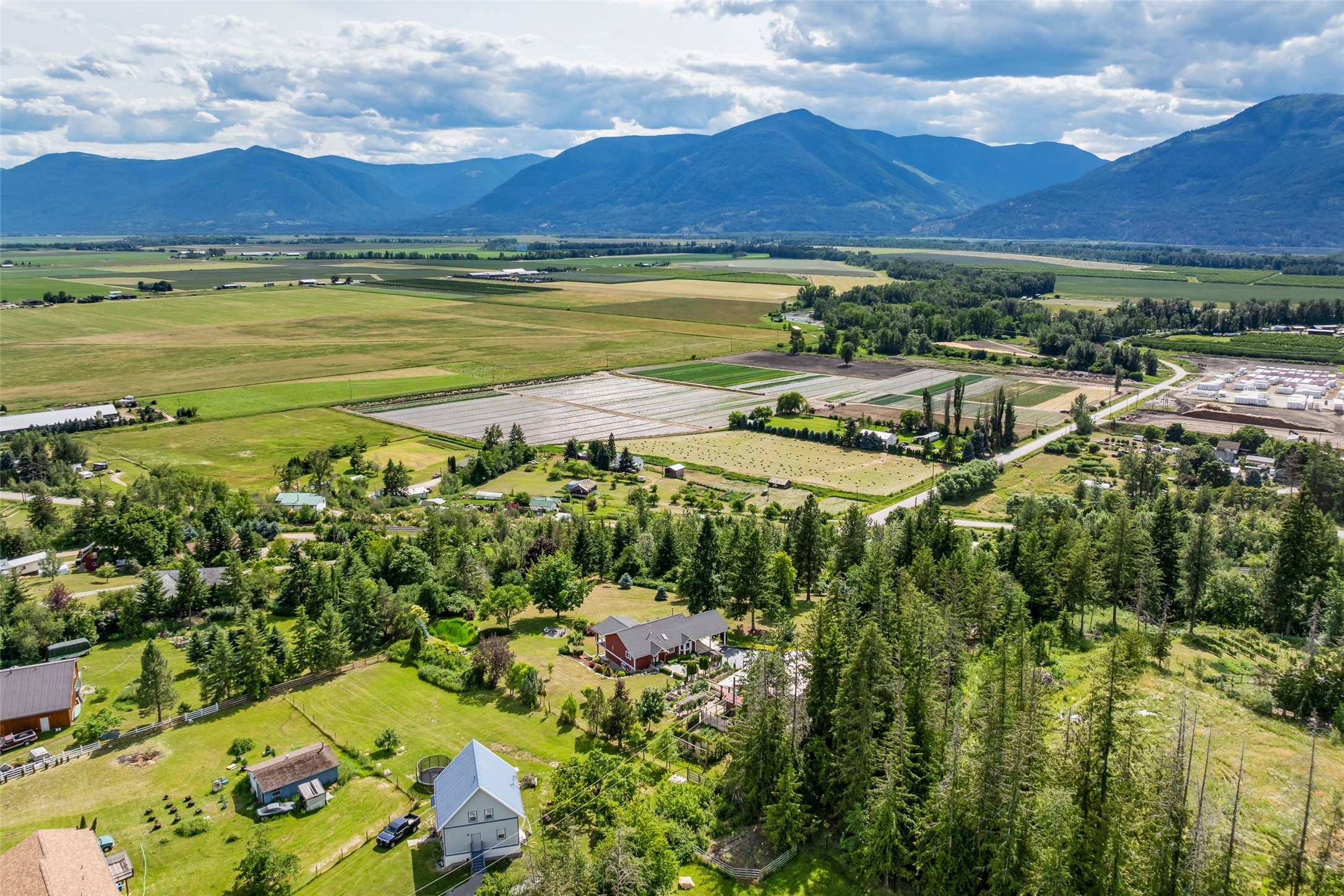 850 Packing Shed Road, Creston, BC