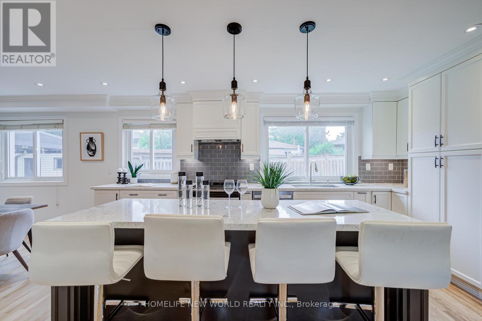 5 Hopedale Court, Mississauga, ON