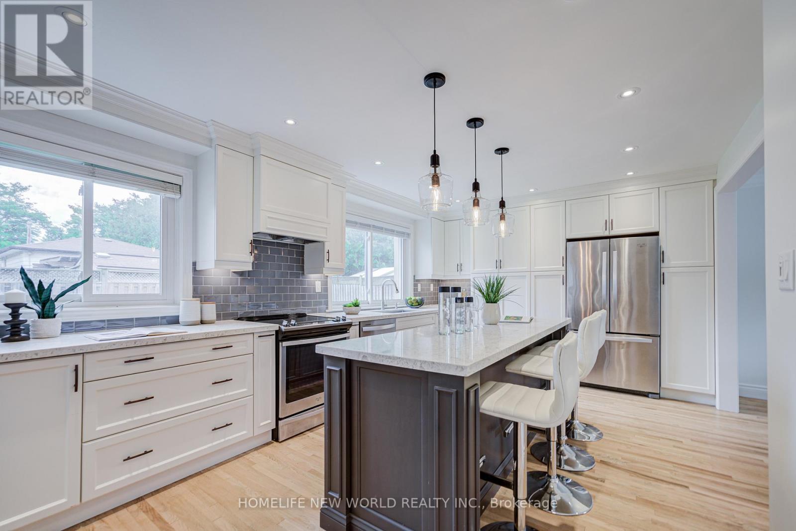 5 Hopedale Court, Mississauga, ON