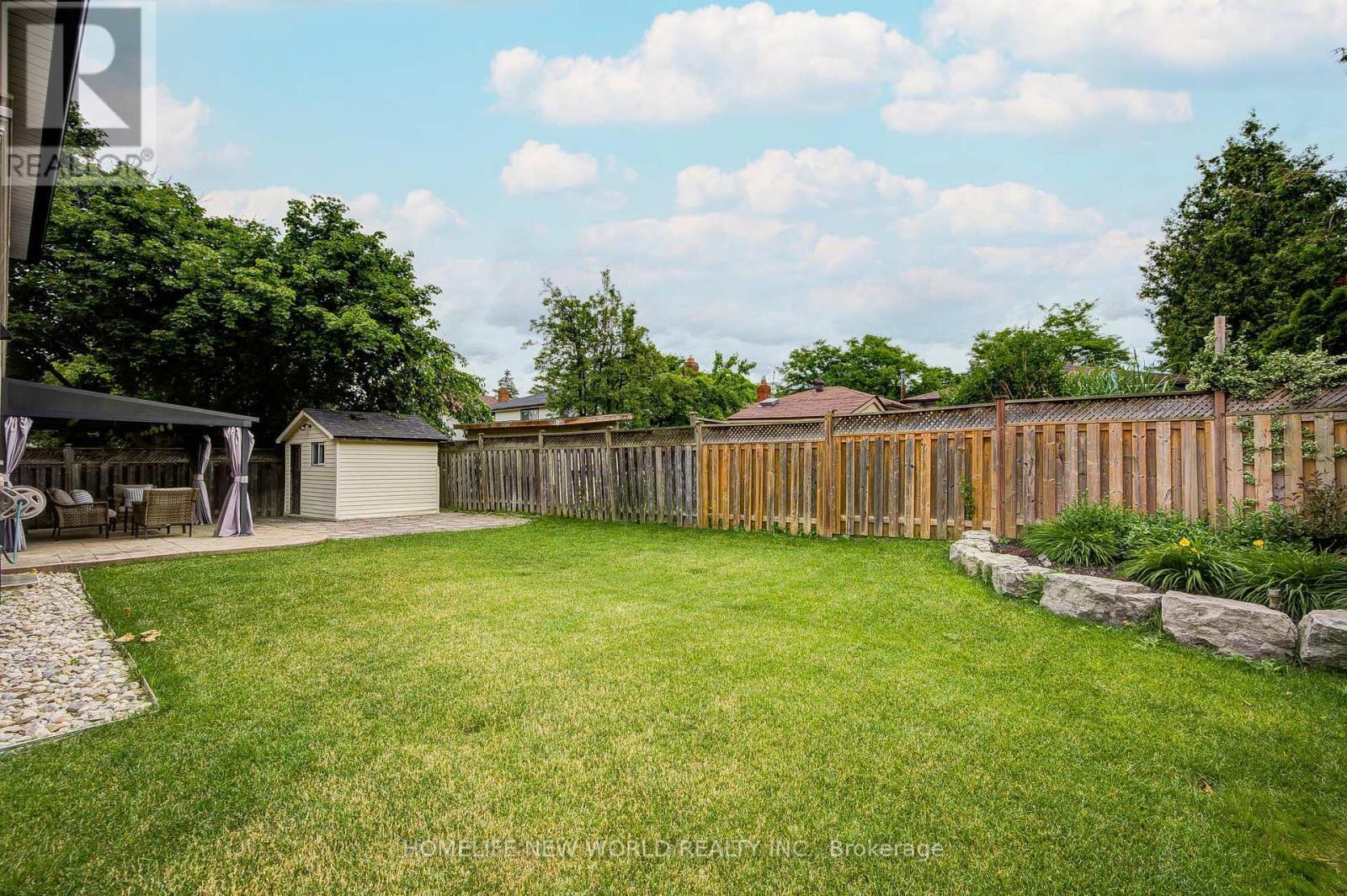 5 Hopedale Court, Mississauga, ON