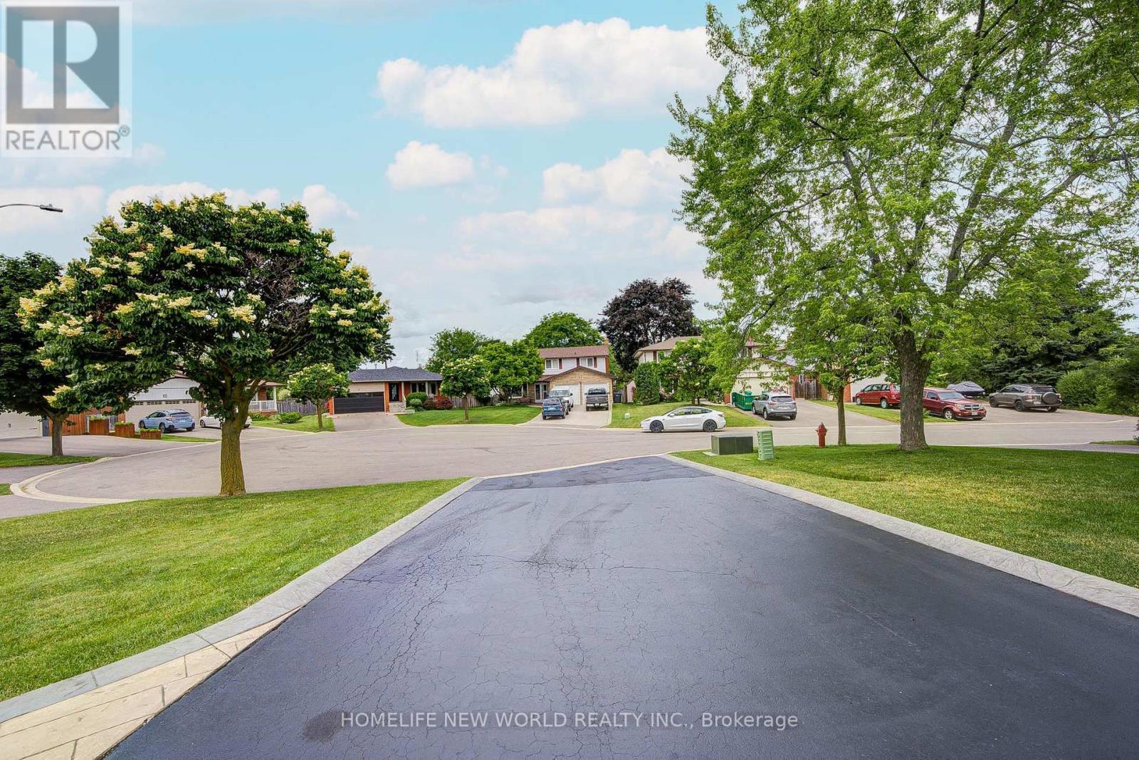 5 Hopedale Court, Mississauga, ON