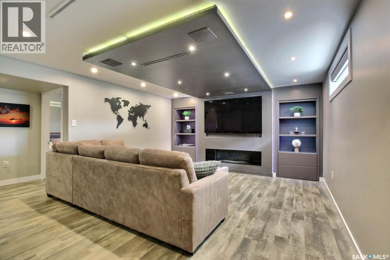 1558 Dewdney Bay, Regina, SK
