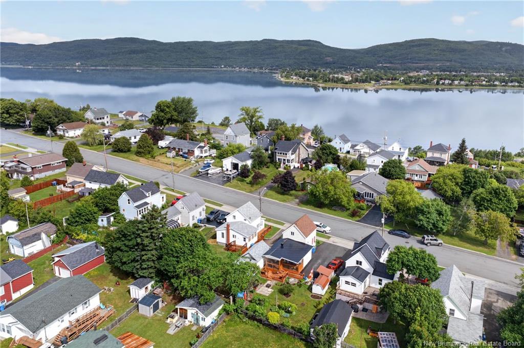 70 Duncan, Campbellton, NB