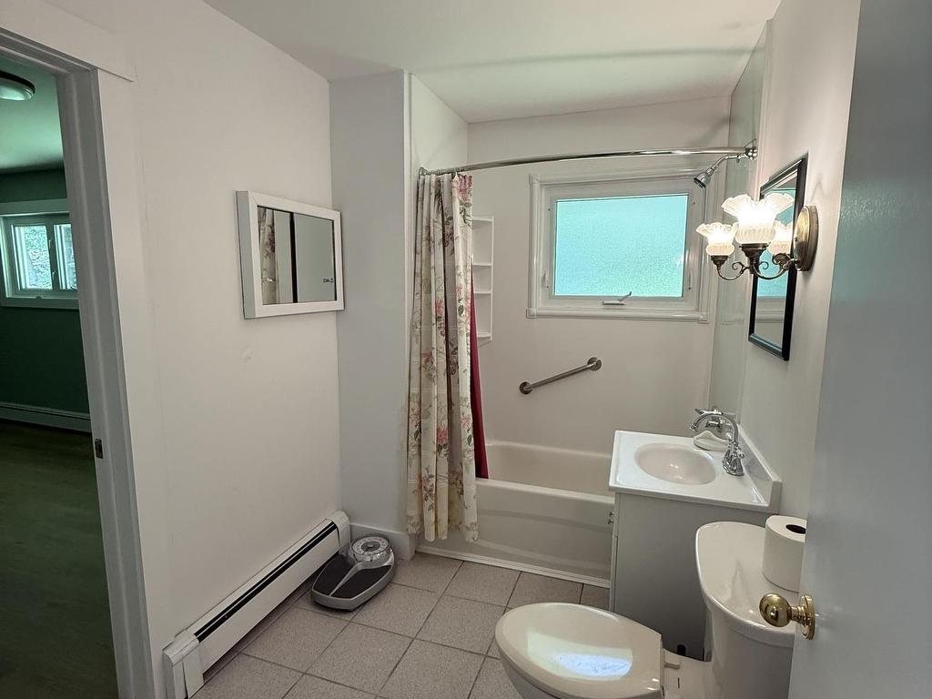 260 Lockview Road, Fall River, NS