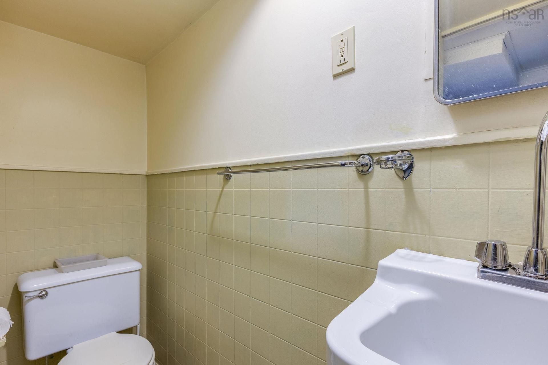 1031 Marlborough Avenue, Halifax, NS
