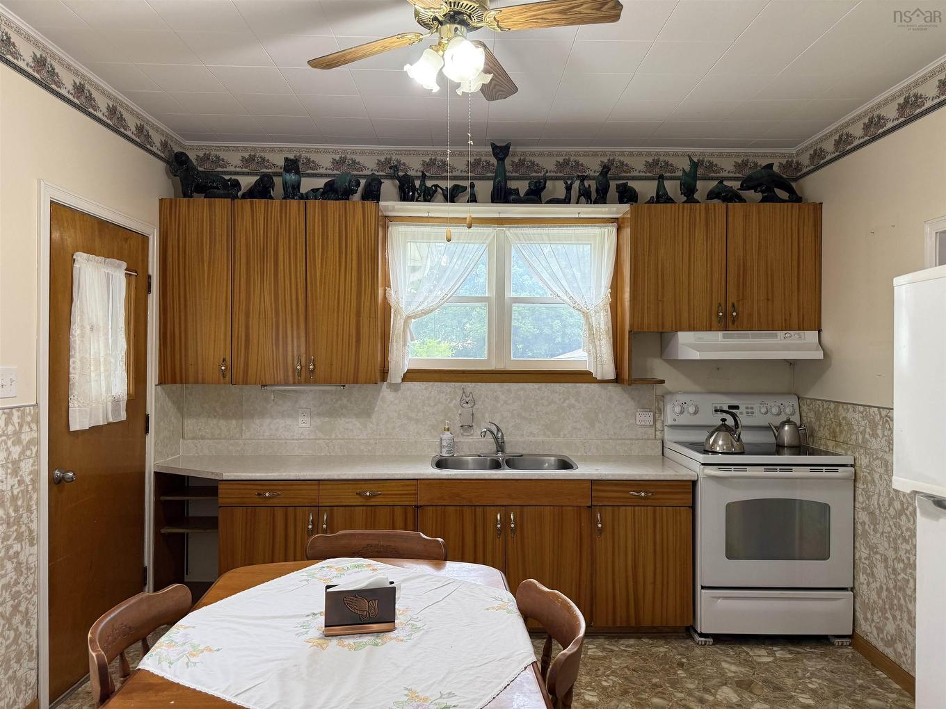 119 River Street, Stellarton, NS