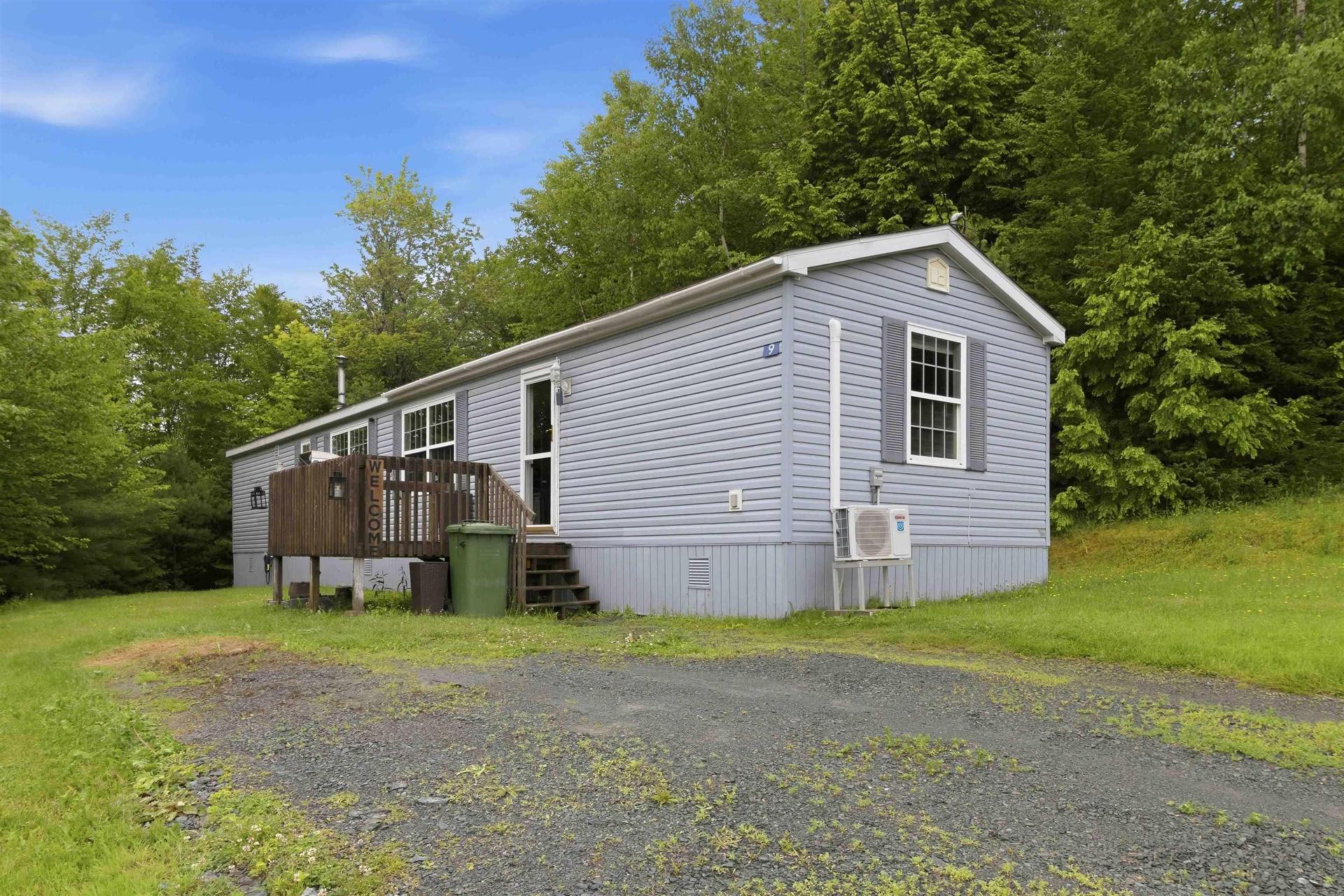 9 Grumpy Lane, Lake Echo, NS