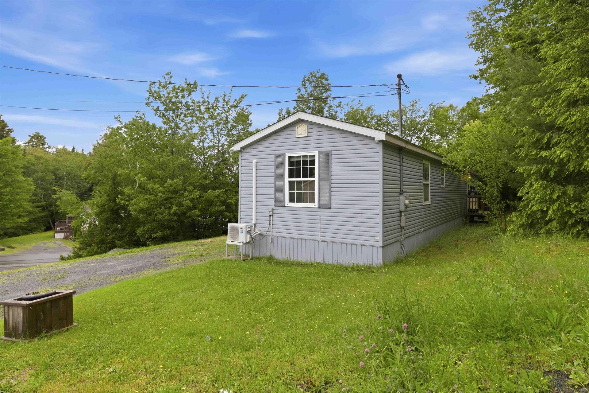 9 Grumpy Lane, Lake Echo, NS