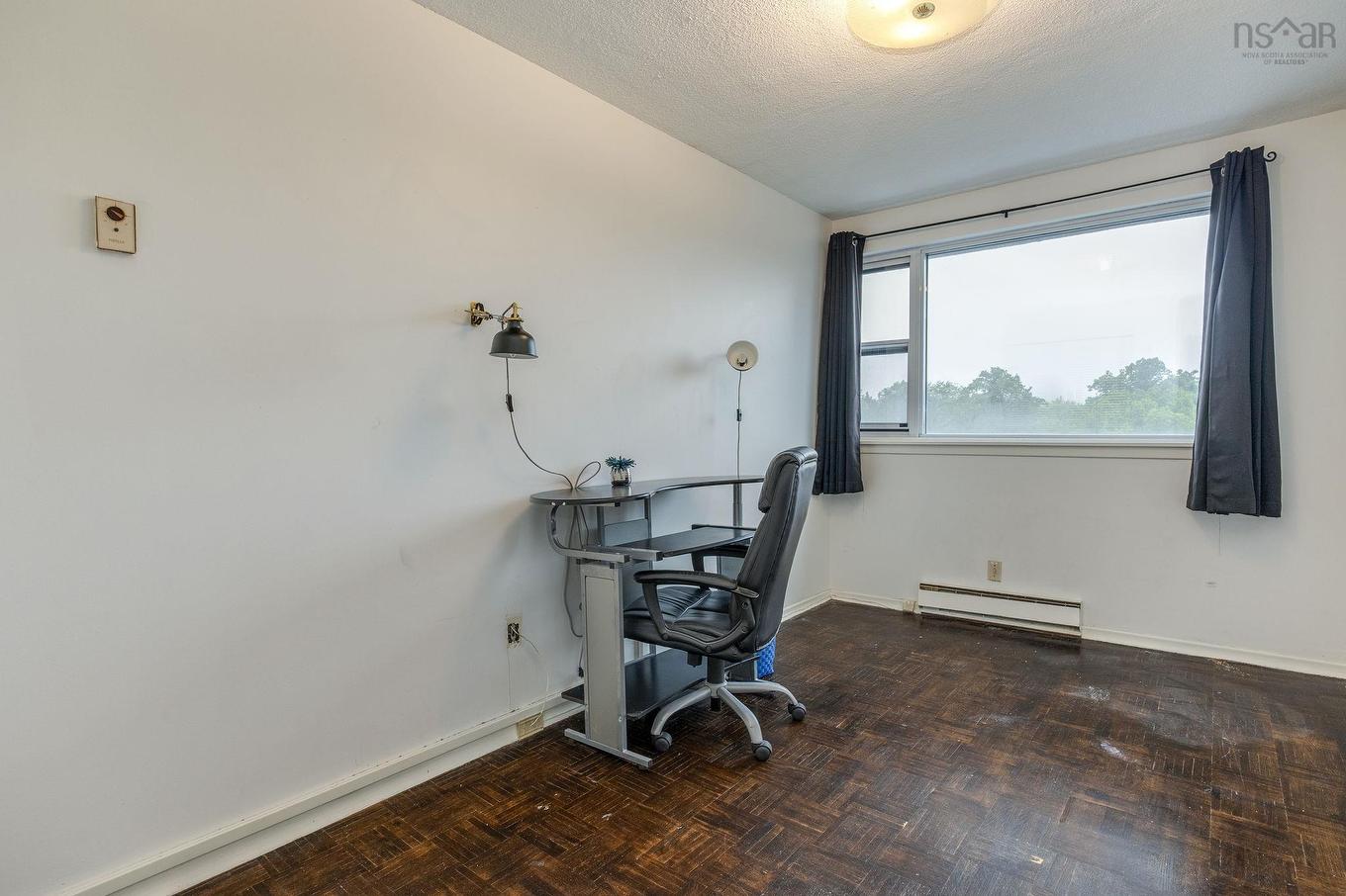 711 5959 Spring Garden Road, Halifax, NS