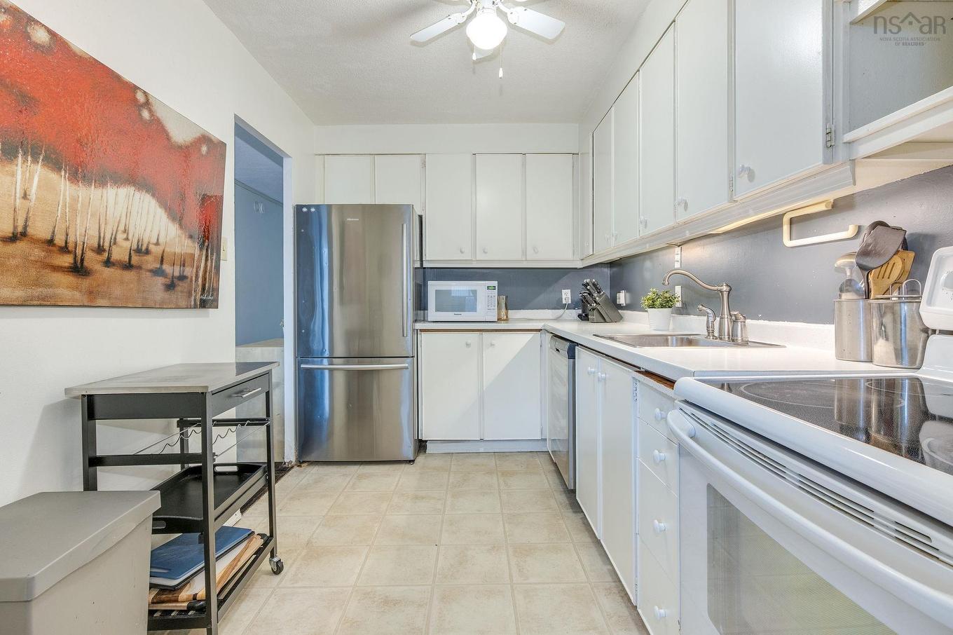 711 5959 Spring Garden Road, Halifax, NS