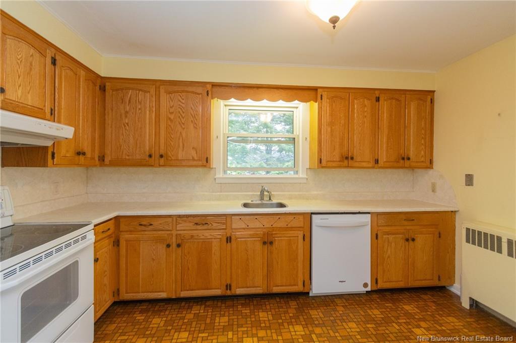 337 Edinburgh St, Fredericton, NB