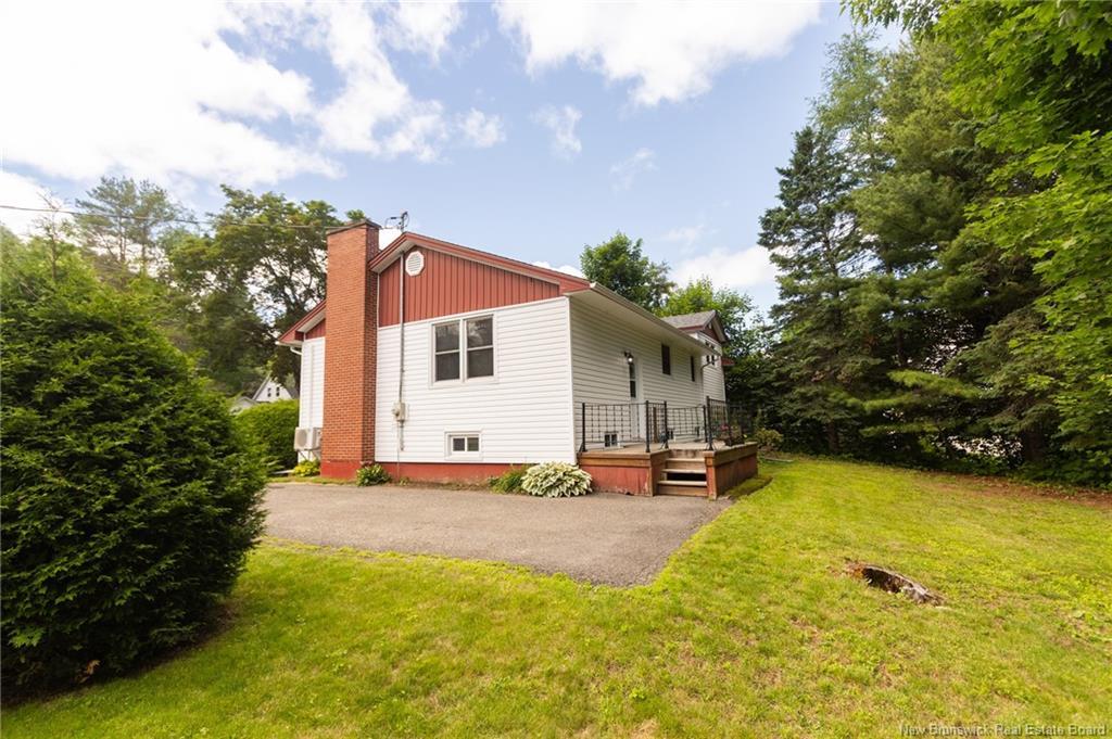337 Edinburgh St, Fredericton, NB