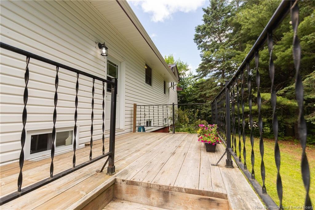 337 Edinburgh St, Fredericton, NB