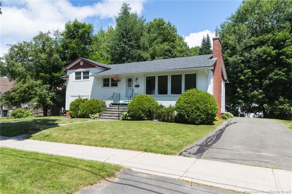 337 Edinburgh St, Fredericton, NB