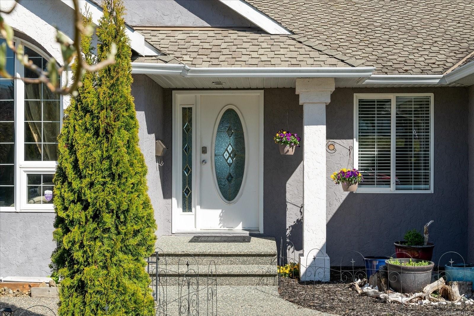 6160 Dover Rd, Nanaimo, BC