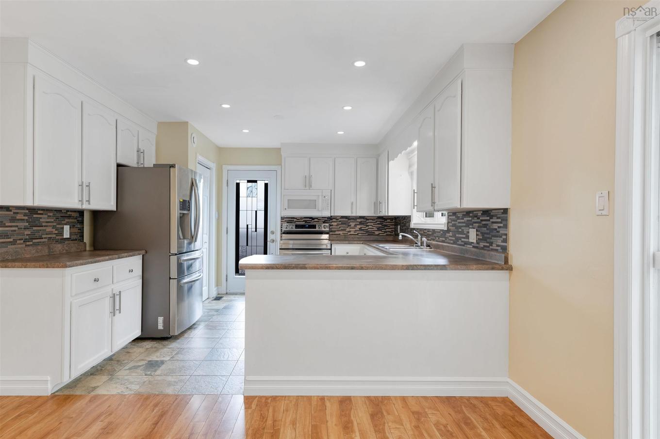 165 Mayfair Drive, Bridgewater, NS - Indoor Photo Showing Kitchen