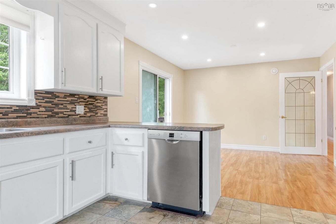165 Mayfair Drive, Bridgewater, NS - Indoor Photo Showing Kitchen