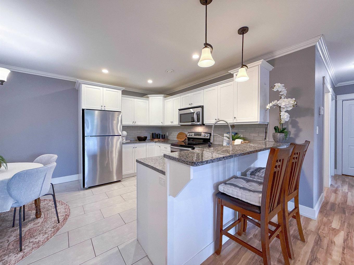 306 204 Shakespeare Drive, Stratford, PE