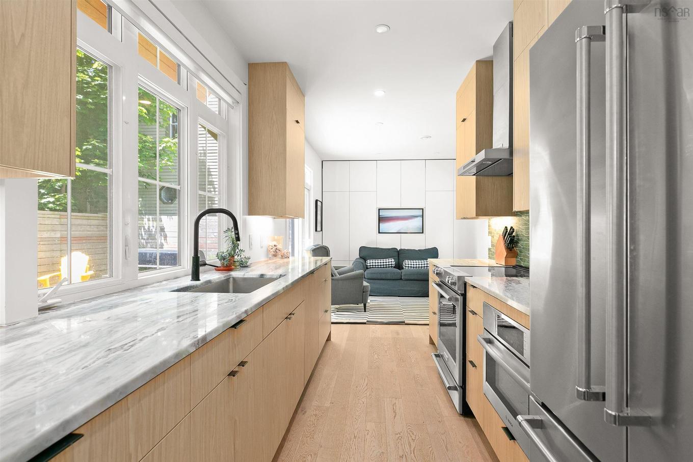 1594 Preston, Halifax, NS