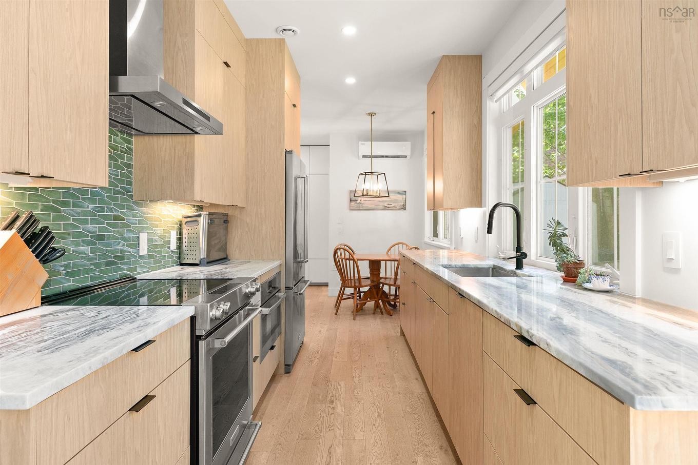 1594 Preston, Halifax, NS