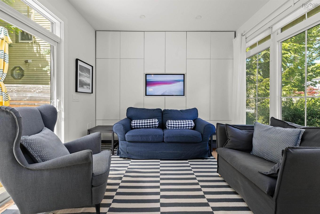 1594 Preston, Halifax, NS