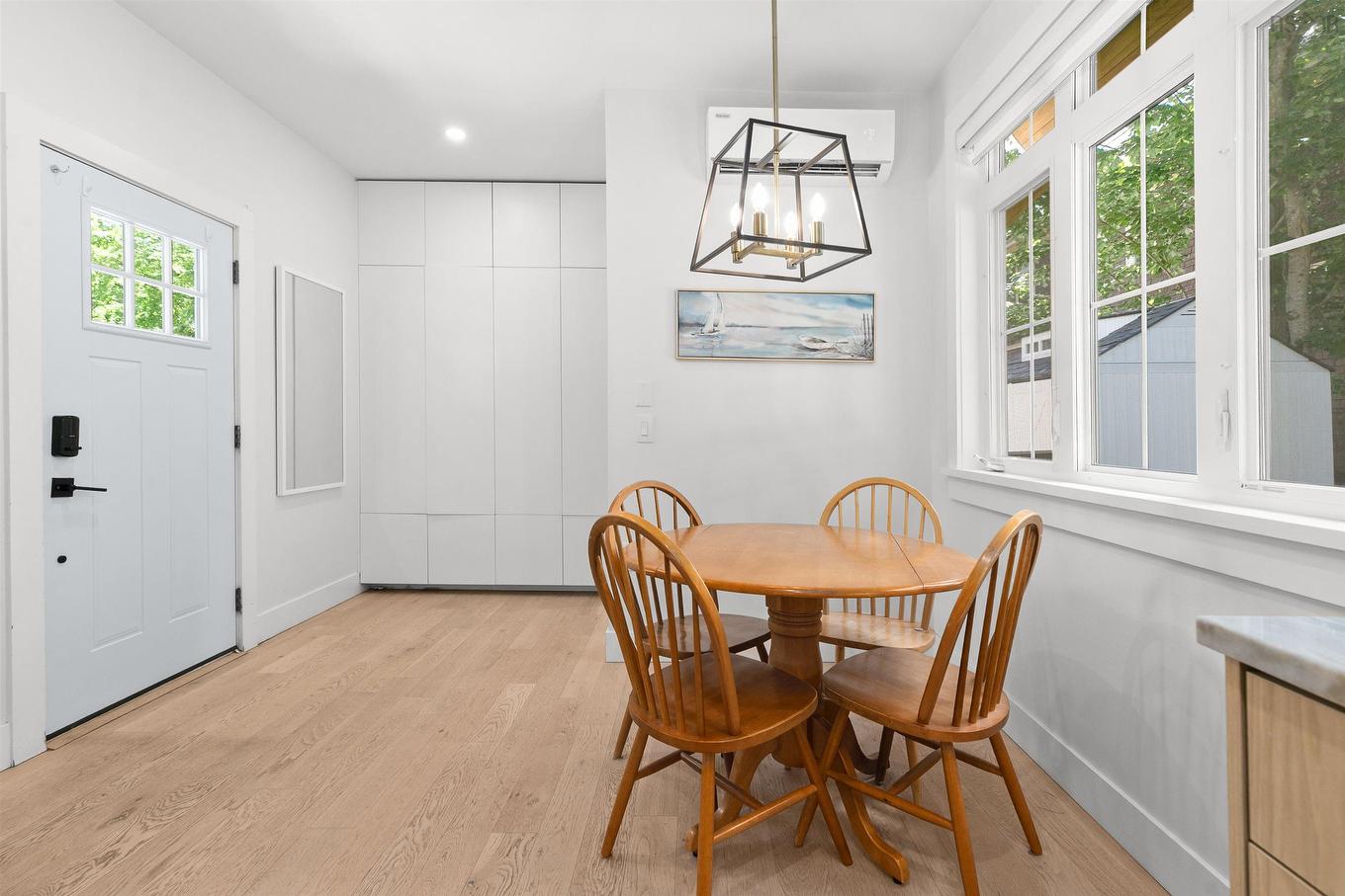 1594 Preston, Halifax, NS
