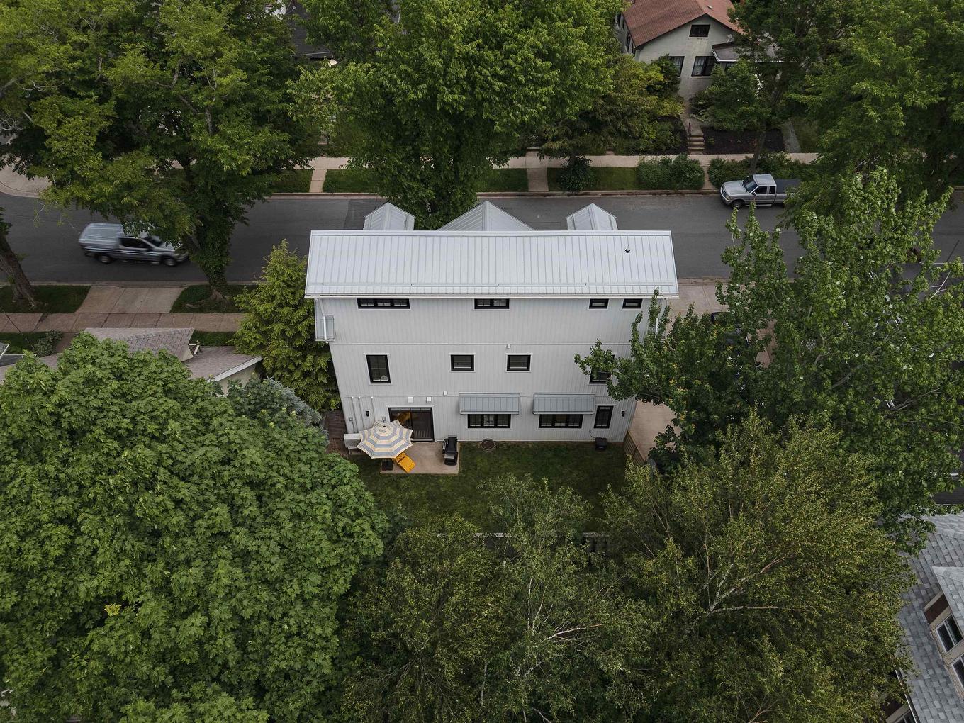 1594 Preston, Halifax, NS