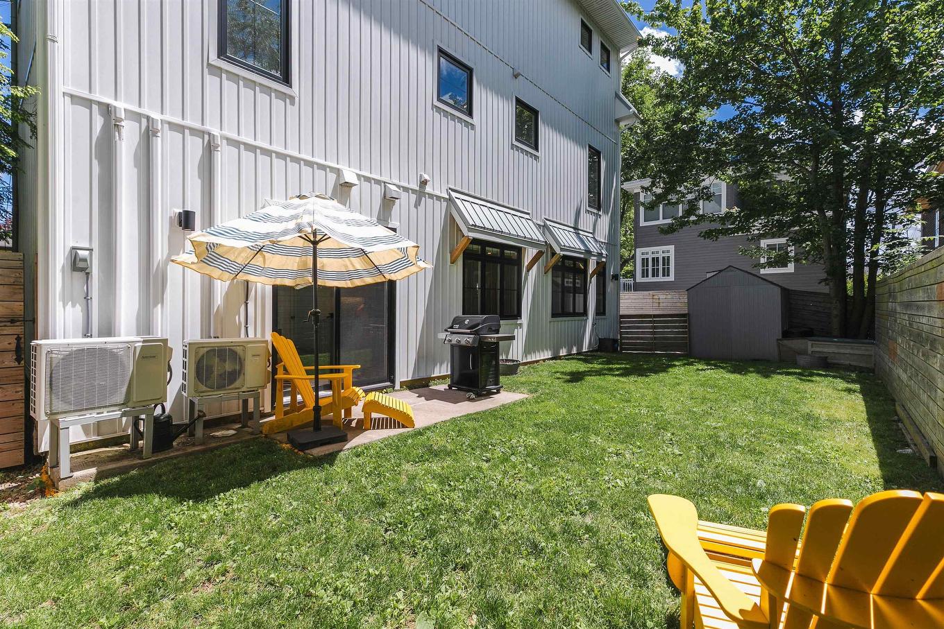 1594 Preston, Halifax, NS