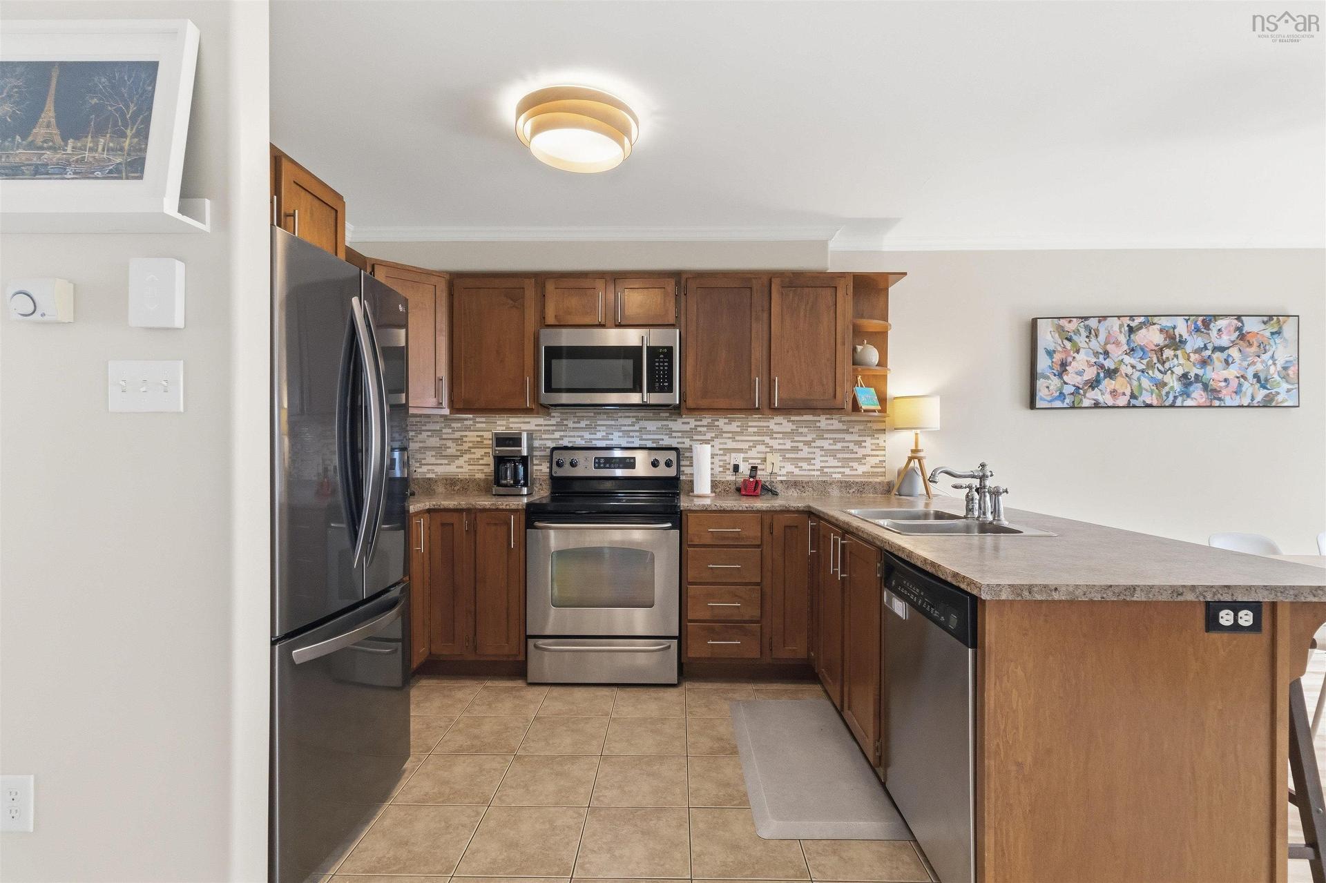202 Transom Drive, Halifax, NS