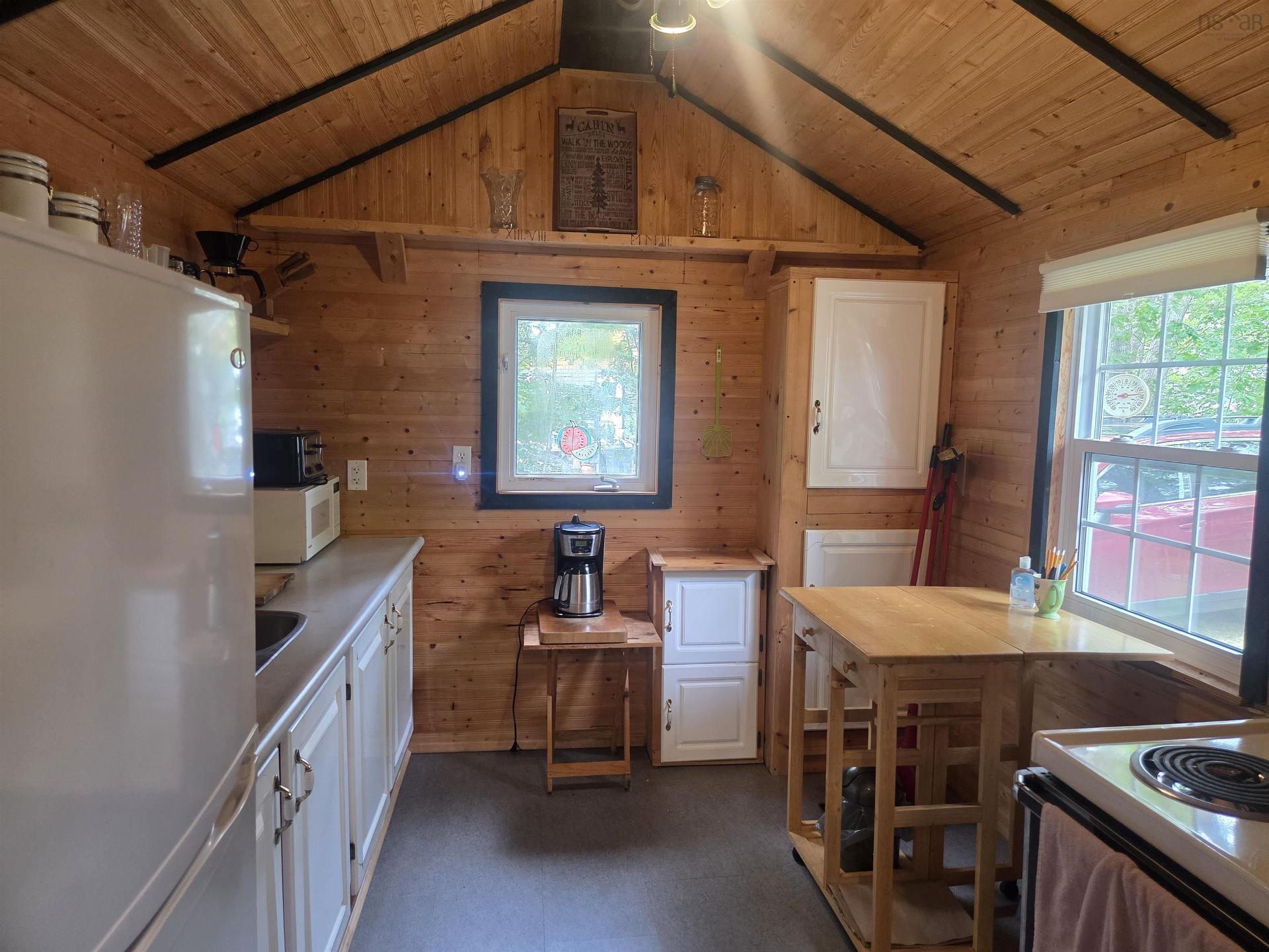 58 Sandy Point Road, West Springhill, NS