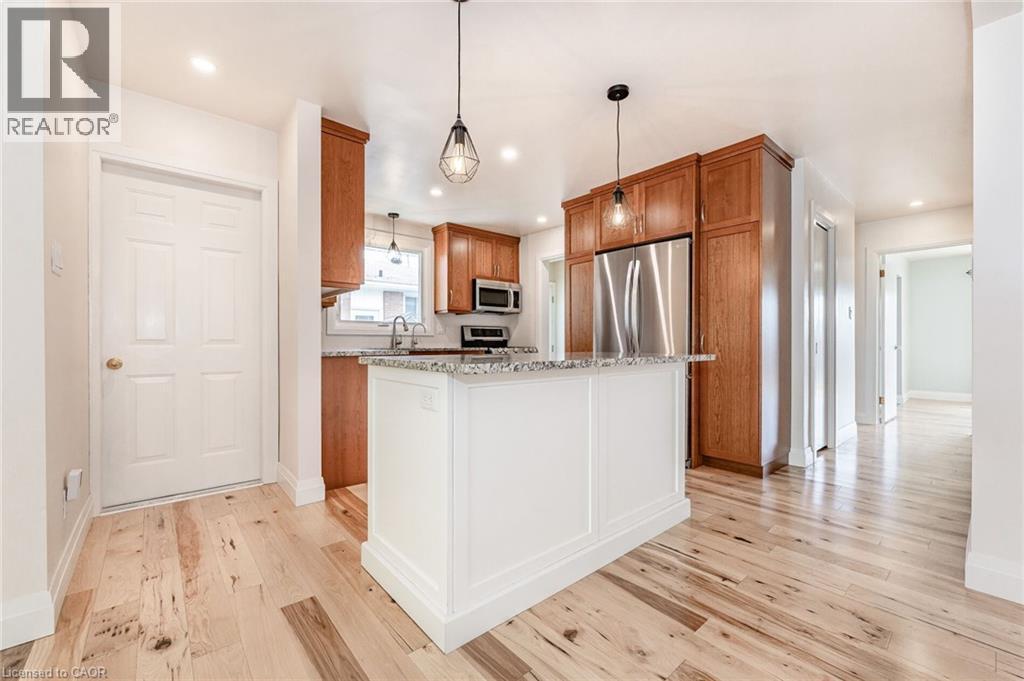 47 Brookside Crescent, Kitchener, ON