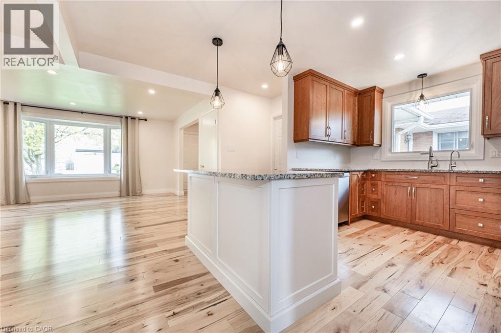 47 Brookside Crescent, Kitchener, ON
