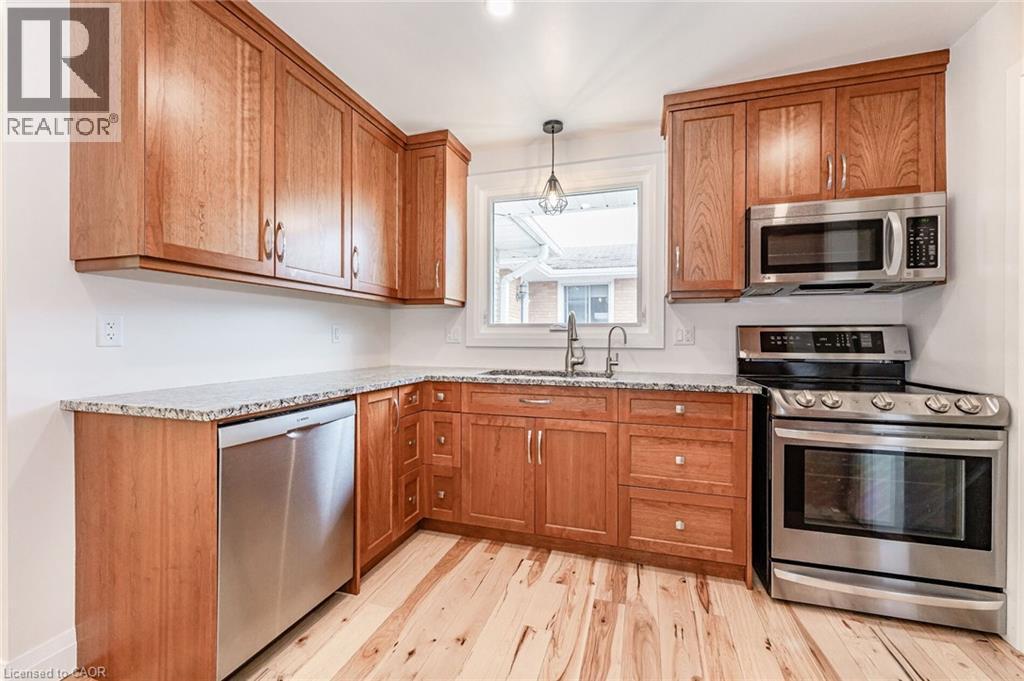 47 Brookside Crescent, Kitchener, ON