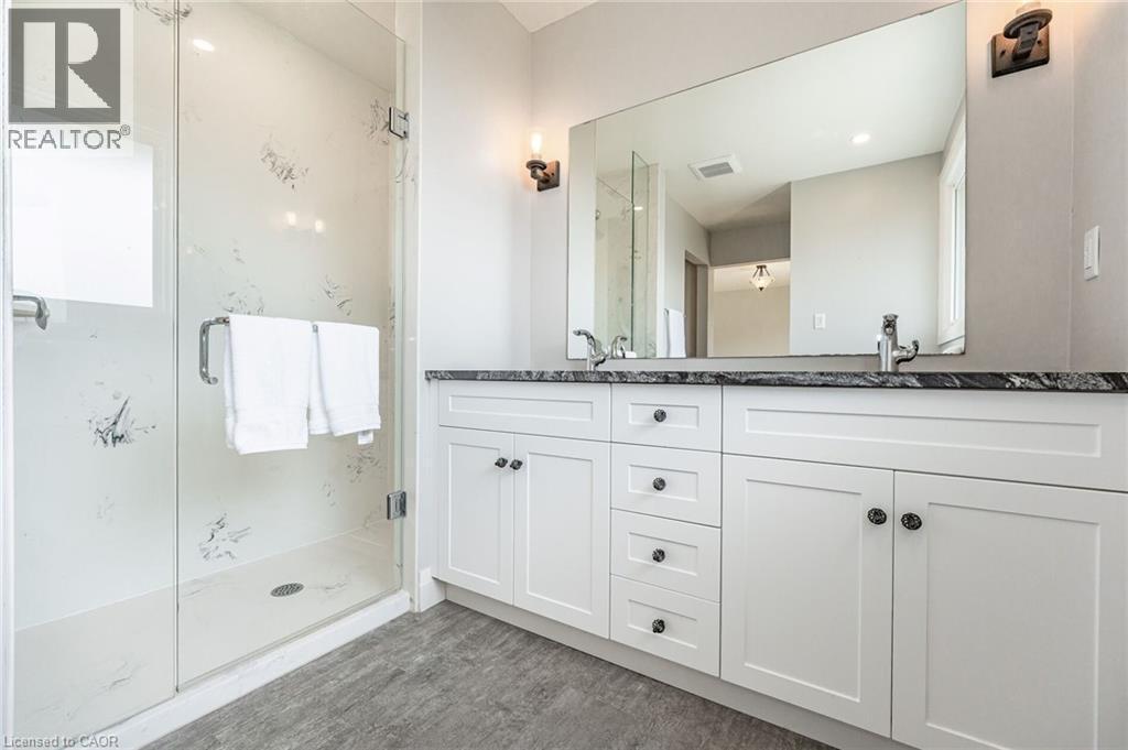 47 Brookside Crescent, Kitchener, ON