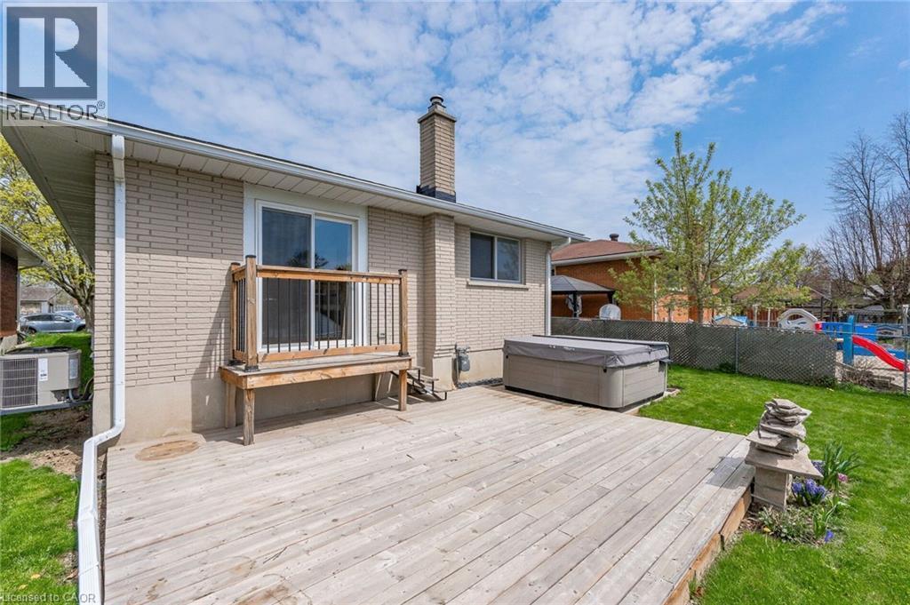 47 Brookside Crescent, Kitchener, ON