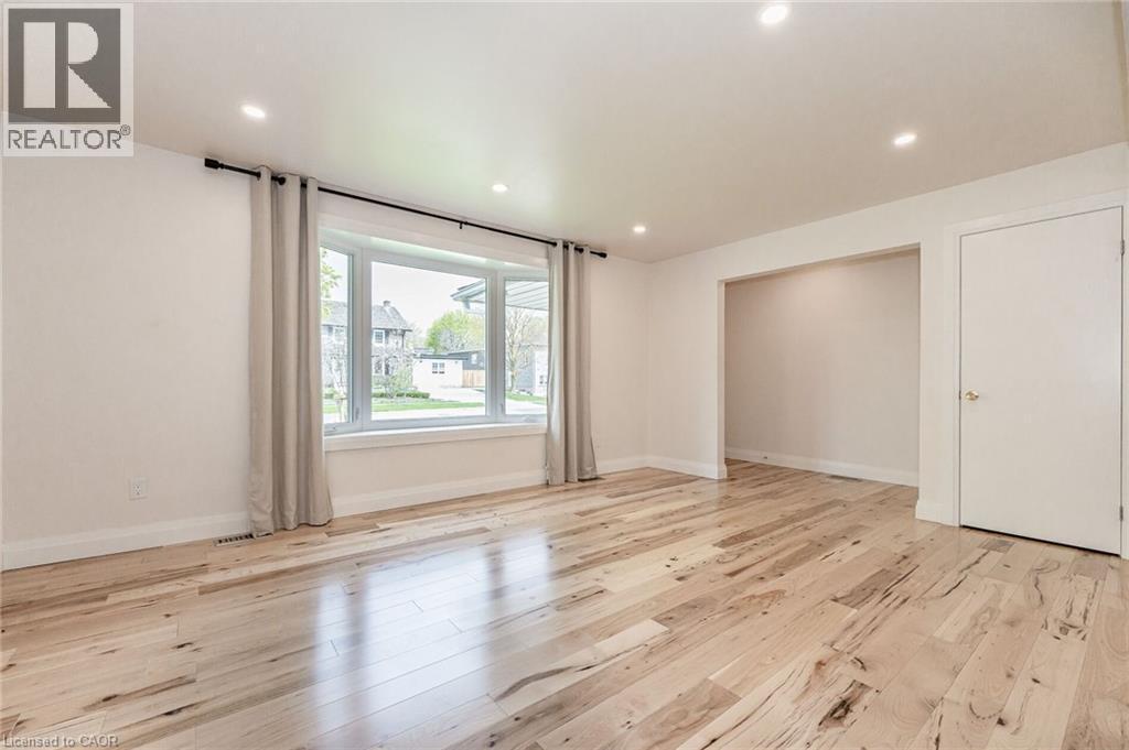 47 Brookside Crescent, Kitchener, ON