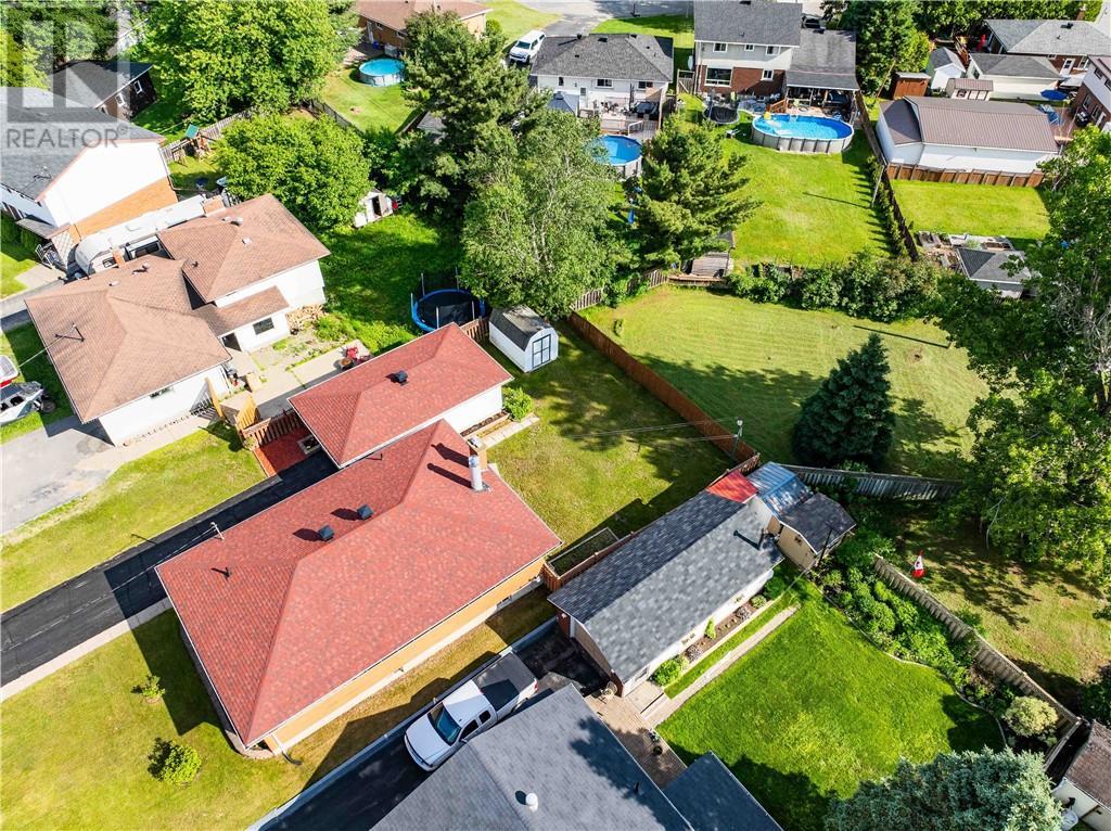 10 Maple Boulevard, Capreol, ON