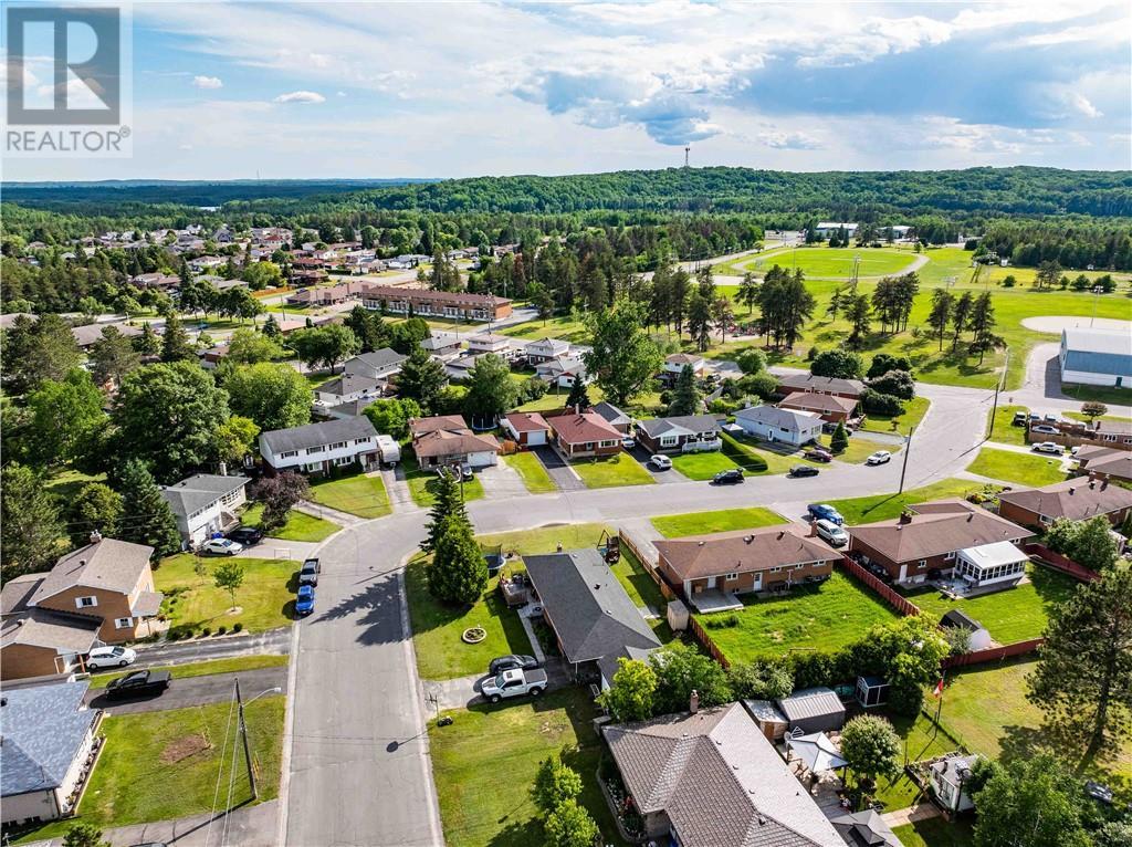 10 Maple Boulevard, Capreol, ON