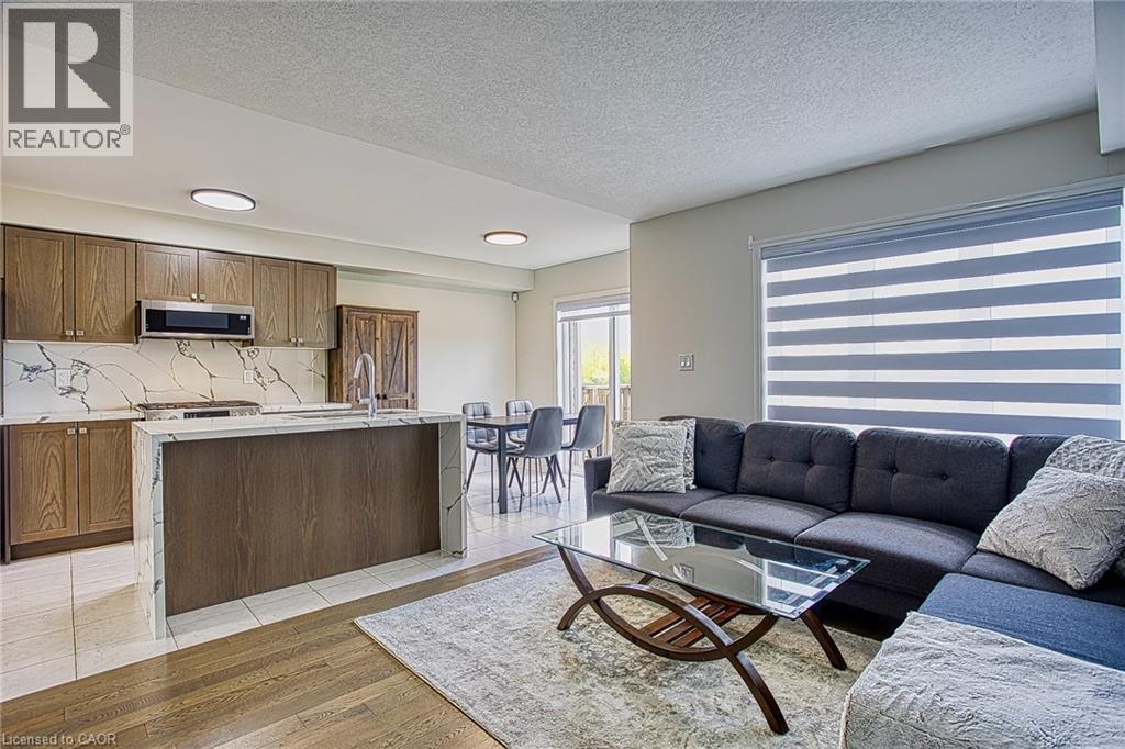 419 Pumpkin Pass, Binbrook, ON
