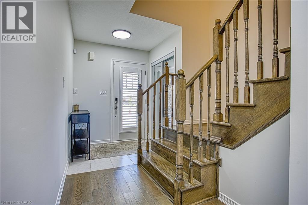 419 Pumpkin Pass, Binbrook, ON