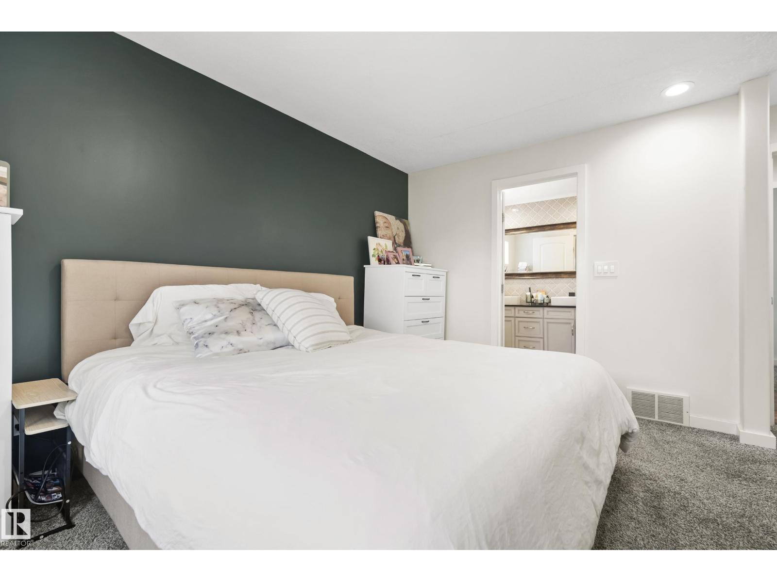 4223 120 St Nw, Edmonton, AB