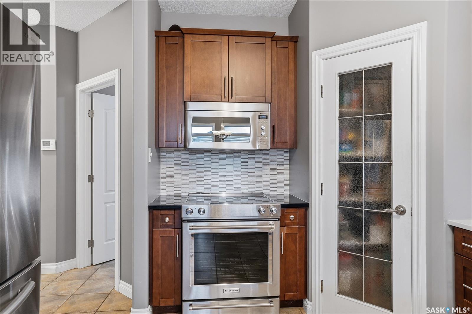 231 Brookshire Crescent, Saskatoon, SK