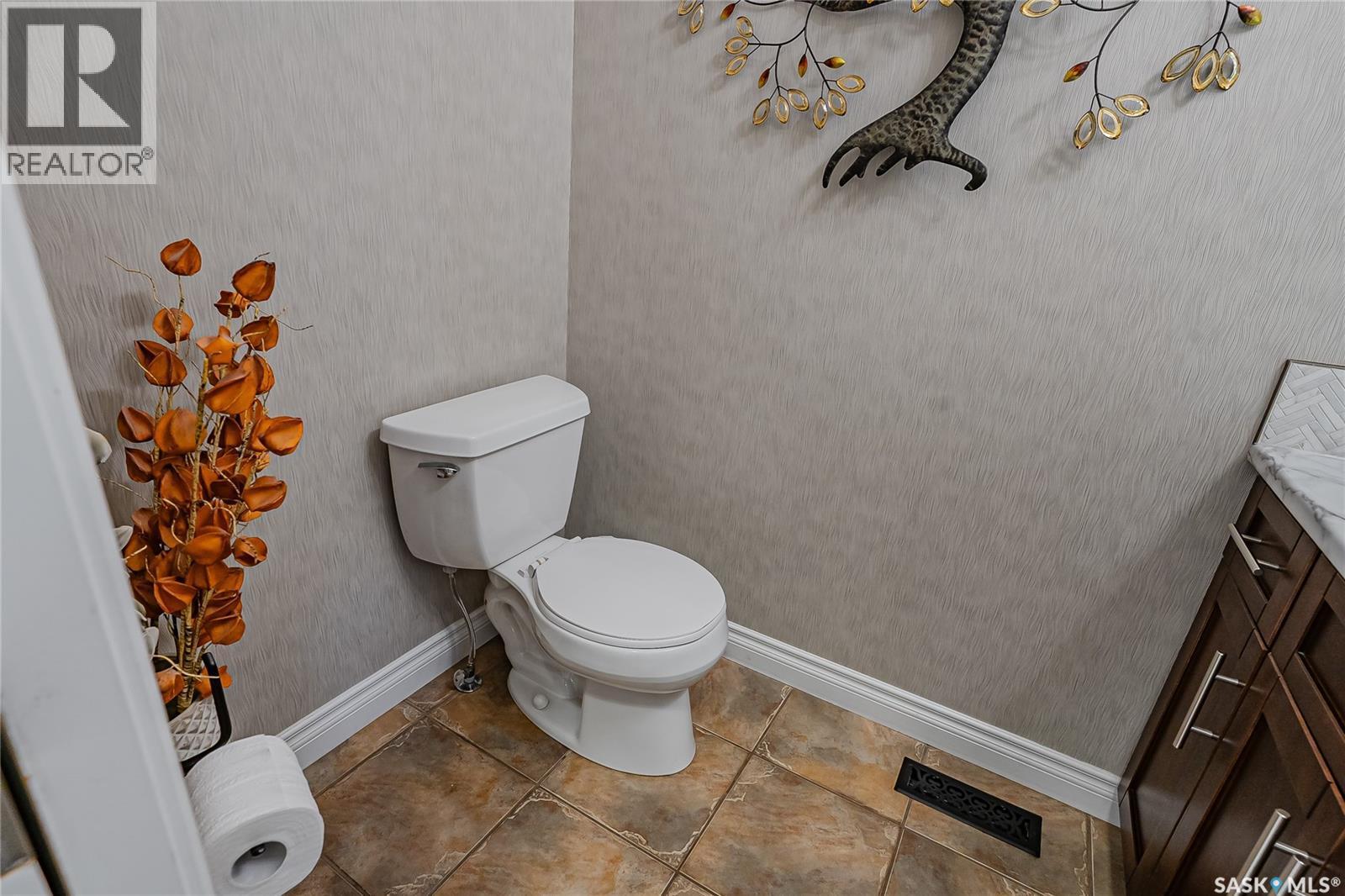 231 Brookshire Crescent, Saskatoon, SK