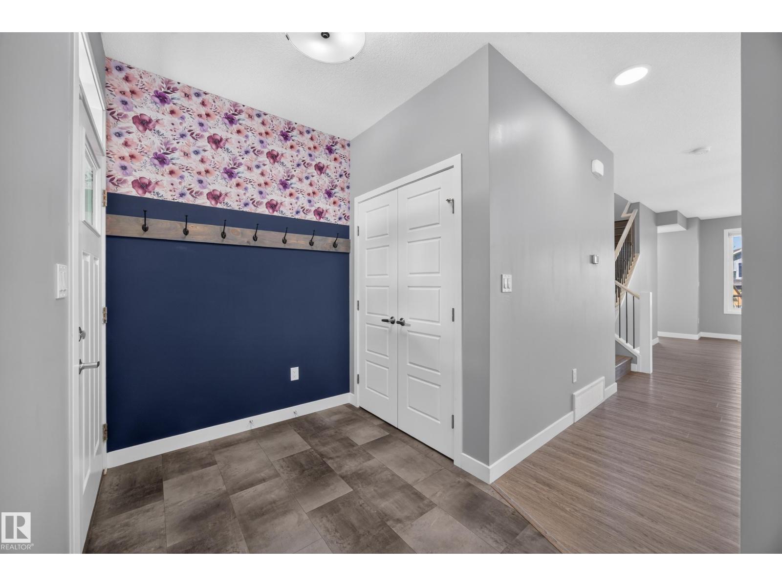 3025 Chokecherry Cm Sw, Edmonton, AB
