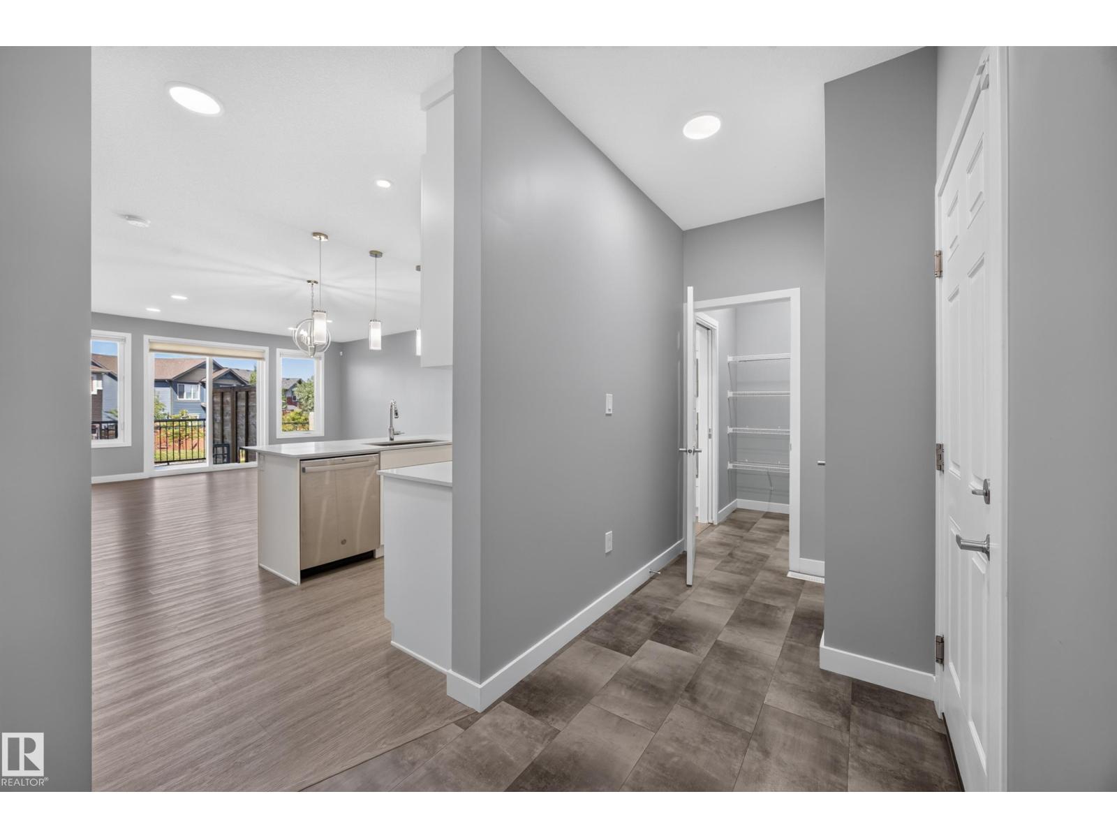 3025 Chokecherry Cm Sw, Edmonton, AB